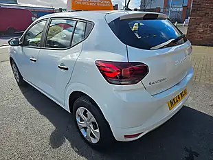 Used 2024 Dacia Sandero Essential Glacier White - Interior and Exterior details 3