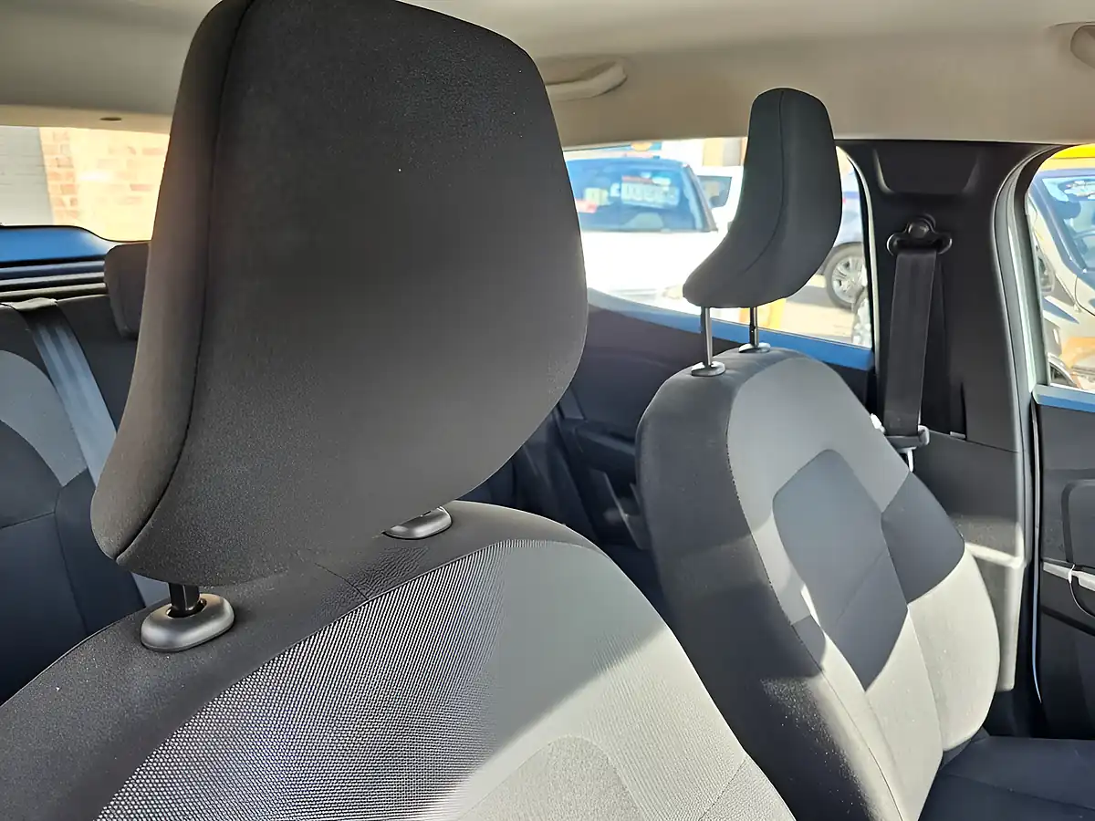 Used 2024 Dacia Sandero Essential Glacier White - Interior and Exterior details 7