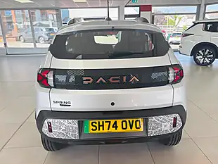 Used 2024 Dacia Spring Extreme Grey - Interior and Exterior details 4
