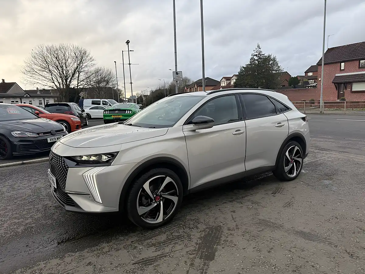 Used 2024 DS Automobiles DS 7 Performance Line + Buff - Interior and Exterior details 8