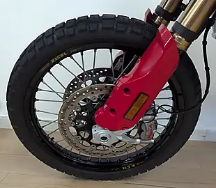 Used 2024 Ducati Desertx 937 Rally Multicolour - Interior and Exterior details 13
