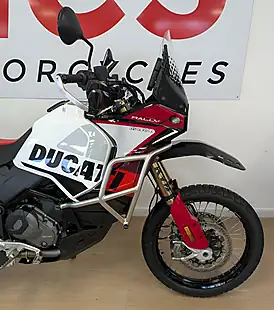 Used 2024 Ducati Desertx 937 Rally Multicolour - Interior and Exterior details 17