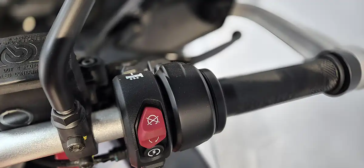 Used 2024 Ducati Desertx Discovery - Interior and Exterior details 7