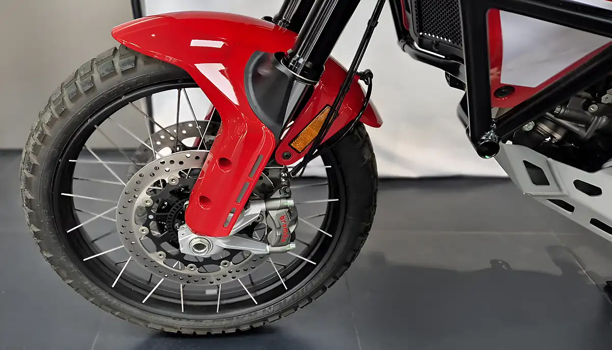 Used 2024 Ducati Desertx Discovery - Interior and Exterior details 9