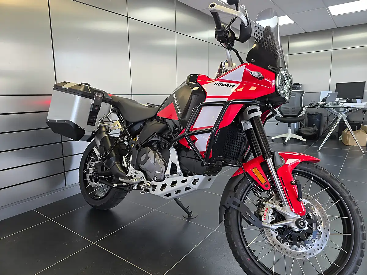 Used 2024 Ducati Desertx Discovery Red - Interior and Exterior details 10
