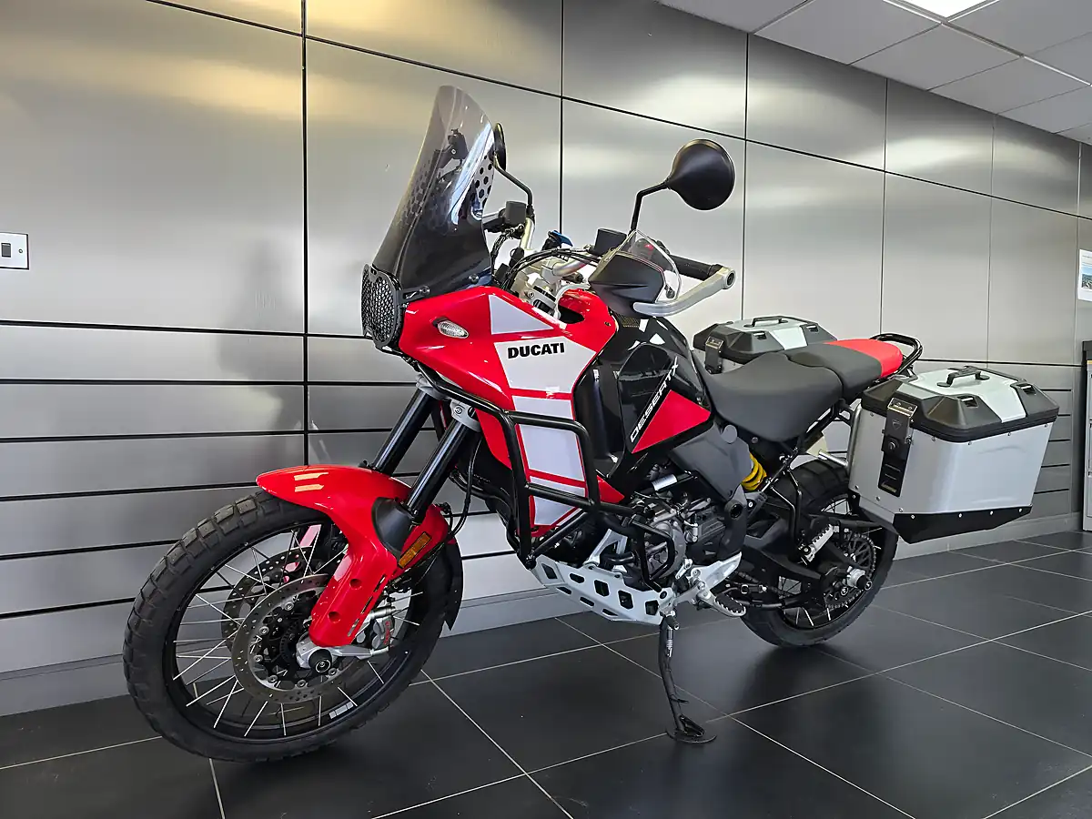 Used 2024 Ducati Desertx Discovery Red - Interior and Exterior details 16