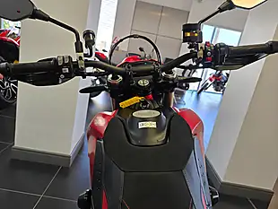 Used 2024 Ducati Hypermotard 698 Mono Red - Interior and Exterior details 13
