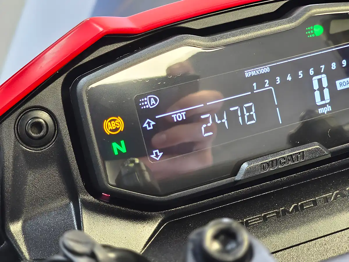 Used 2024 Ducati Hypermotard 698 Mono Red - Interior and Exterior details 14