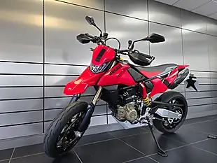 Used 2024 Ducati Hypermotard 698 Mono Red - Interior and Exterior details 17
