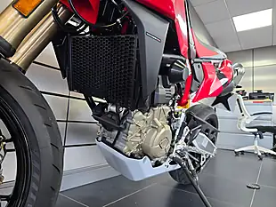 Used 2024 Ducati Hypermotard 698 Mono Red - Interior and Exterior details 19