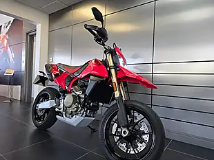 Used 2024 Ducati Hypermotard 698 Mono Red - Interior and Exterior details 2