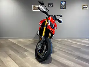 Used 2024 Ducati Hypermotard 950 Sp - Interior and Exterior details 9