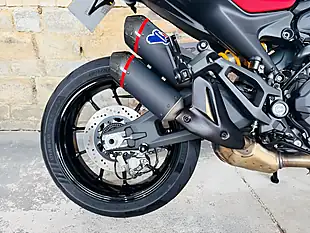 Used 2024 Ducati Monster 937 Sp Black - Interior and Exterior details 10
