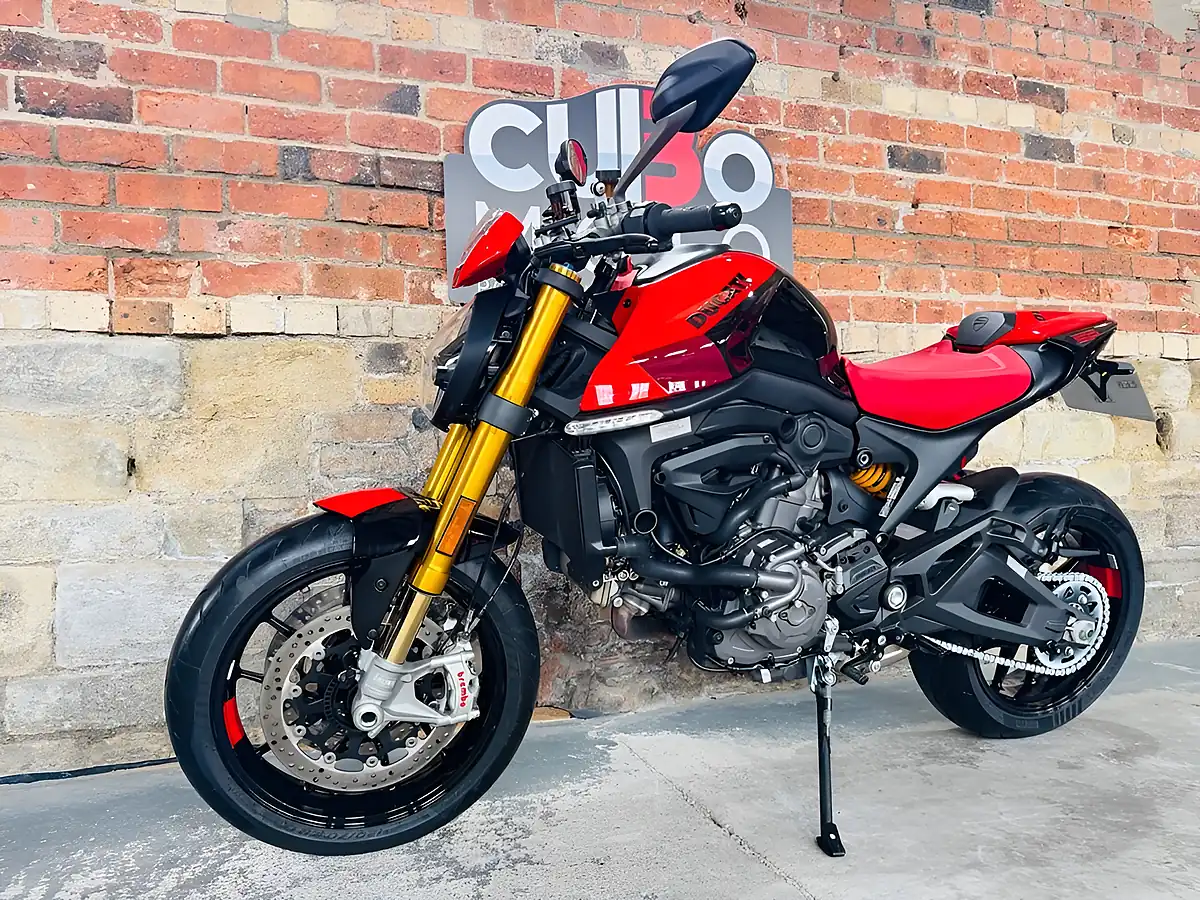 Used 2024 Ducati Monster 937 Sp Black - Interior and Exterior details 12