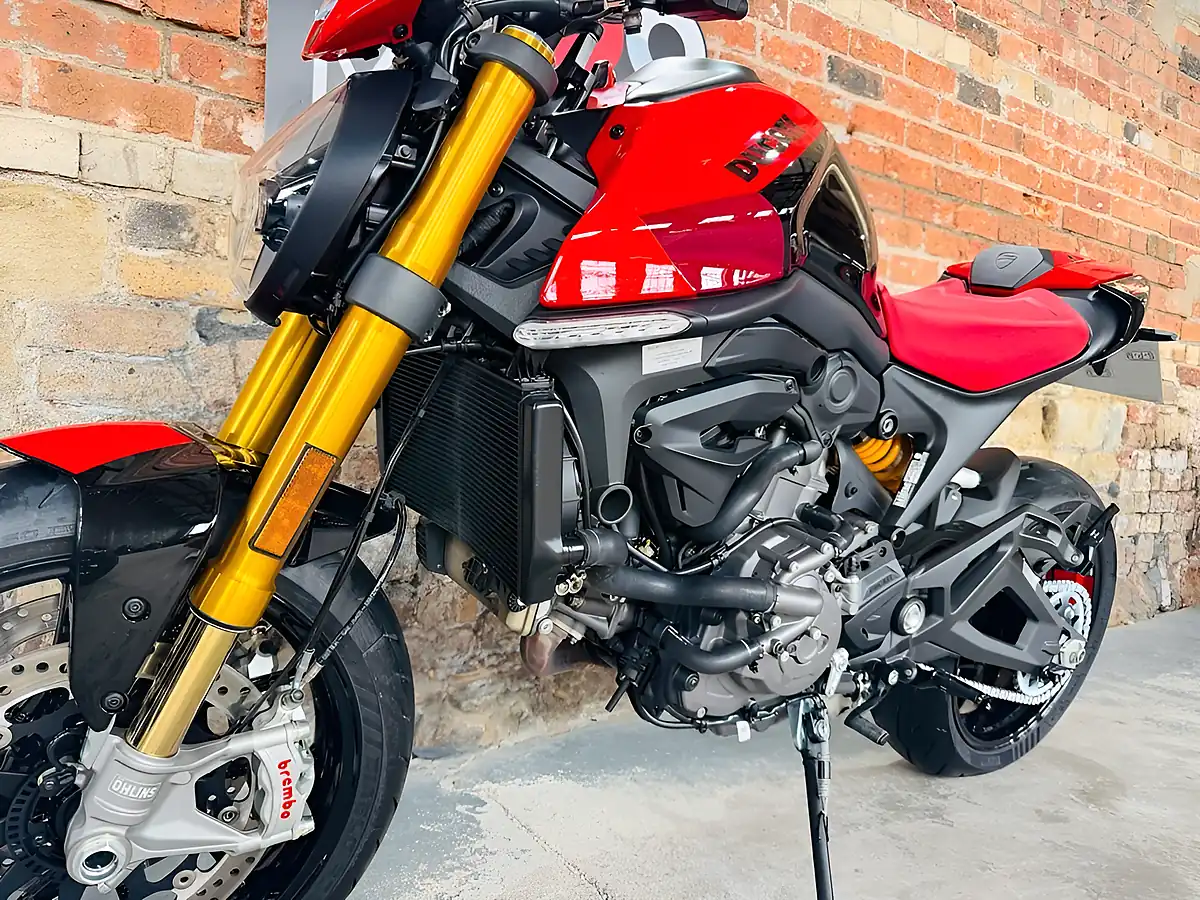 Used 2024 Ducati Monster 937 Sp Black - Interior and Exterior details 15