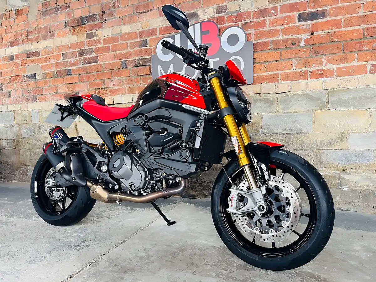 Used 2024 Ducati Monster 937 Sp Black - Interior and Exterior details 3