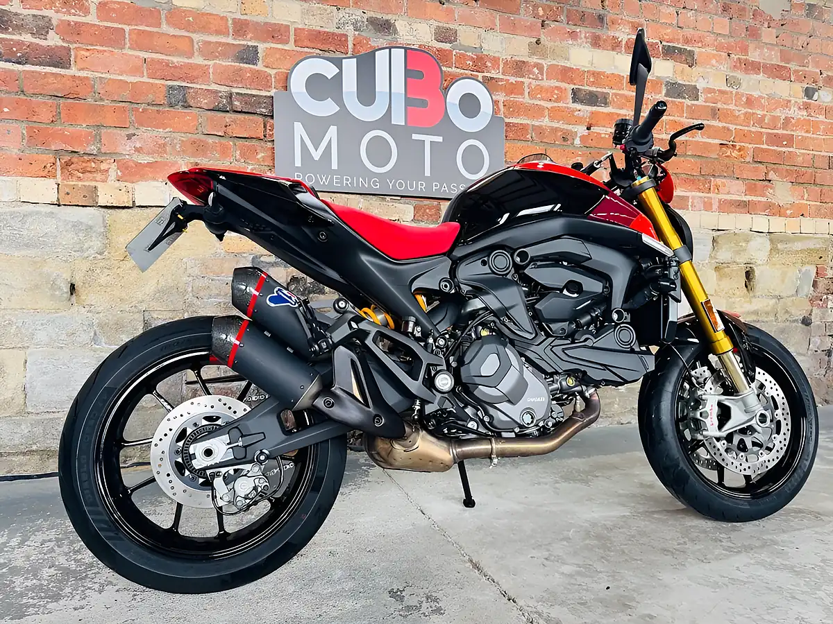 Used 2024 Ducati Monster 937 Sp Black - Interior and Exterior details 4
