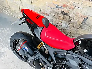 Used 2024 Ducati Monster 937 Sp Black - Interior and Exterior details 9