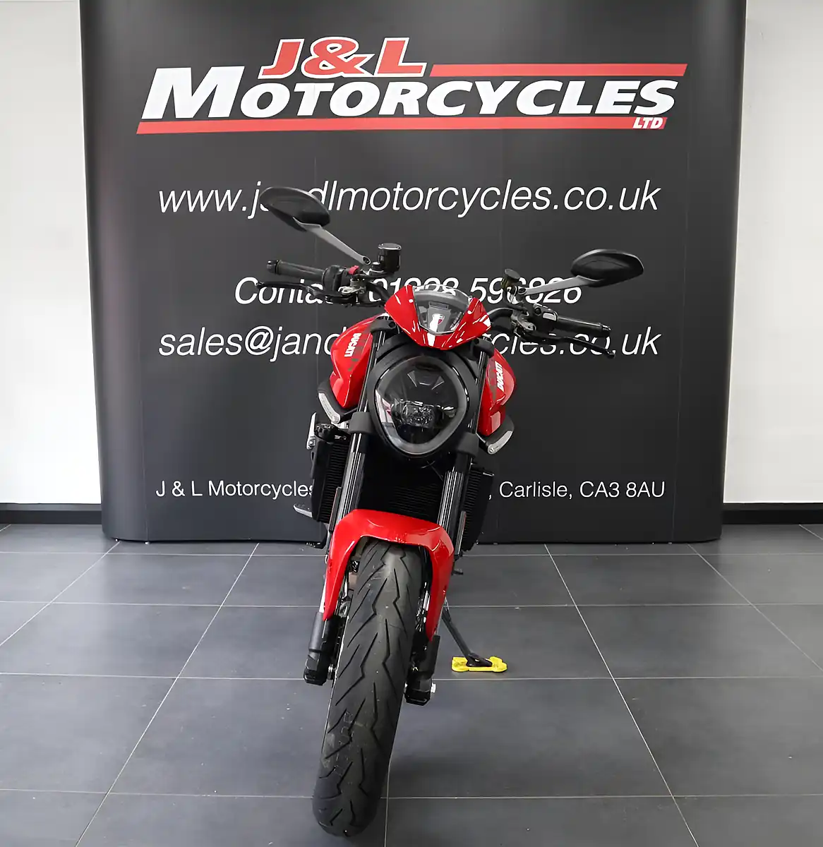 Used 2024 Ducati Monster Plus Red - Interior and Exterior details 4