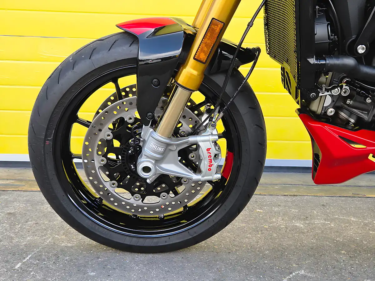 Used 2024 Ducati Monster Sp Black - Interior and Exterior details 14