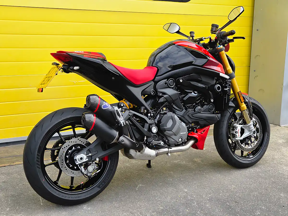 Used 2024 Ducati Monster Sp Black - Interior and Exterior details 4