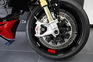 Used 2024 Ducati Monster Sp Black - Interior and Exterior details 11