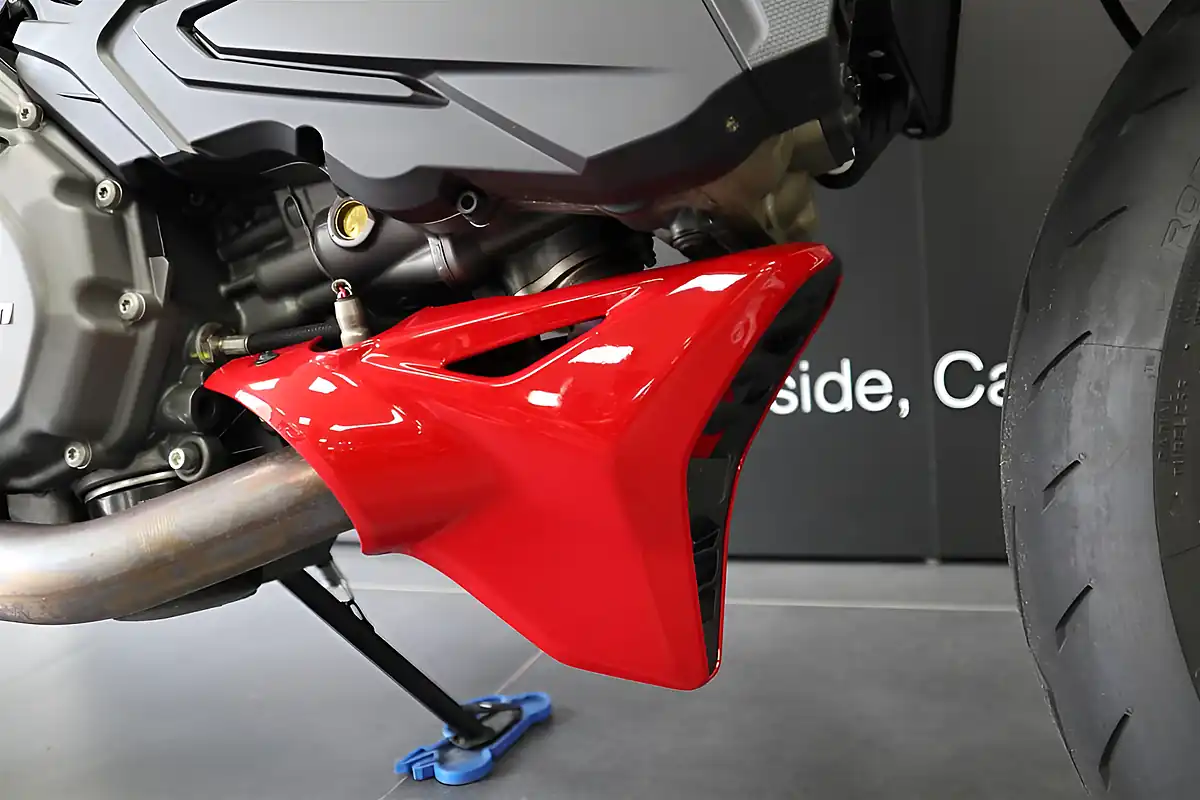 Used 2024 Ducati Monster Sp Black - Interior and Exterior details 9