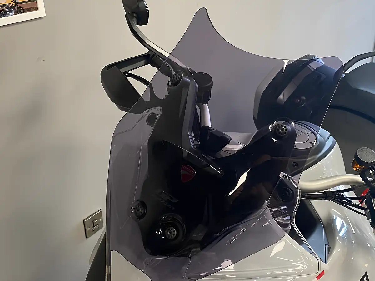 Used 2024 Ducati Multi V4s Radar Spok - Interior and Exterior details 10