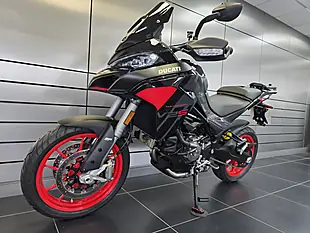 Used 2024 Ducati Multistrada V2 S Multi-Coloured - Interior and Exterior details 17
