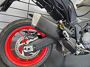 Used 2024 Ducati Multistrada V2 S Multi-Coloured - Interior and Exterior details 7
