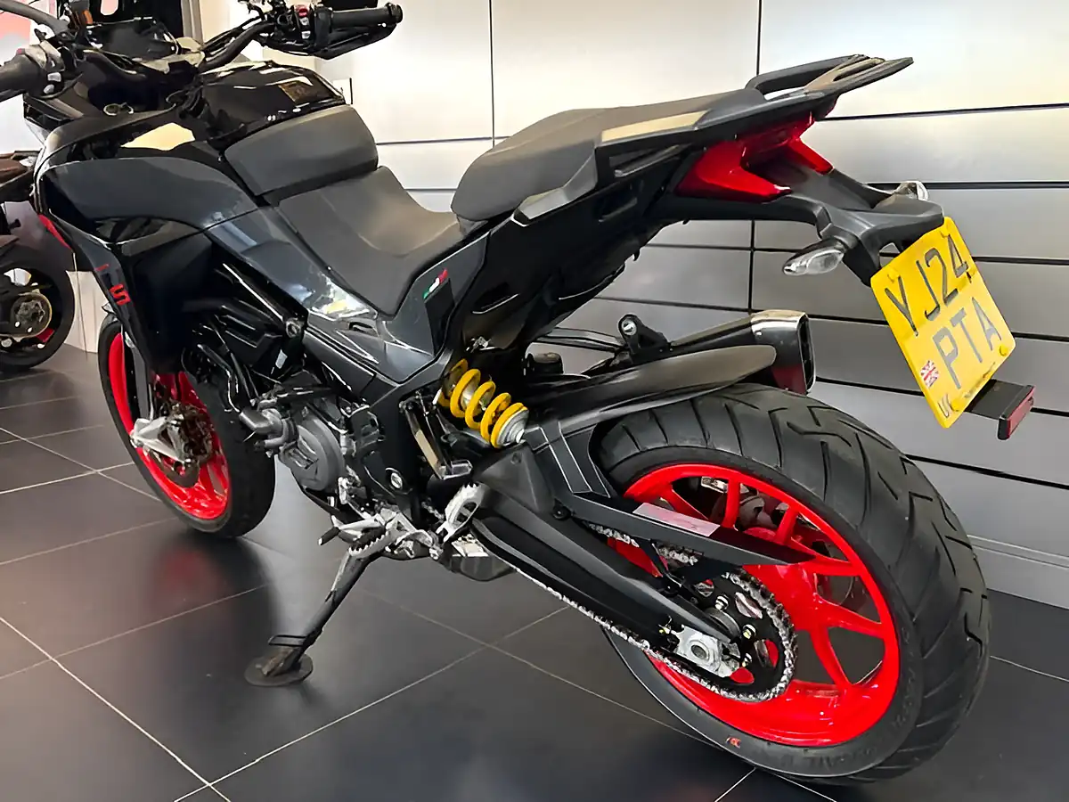 Used 2024 Ducati Multistrada V2 S Multi-Coloured - Interior and Exterior details 11