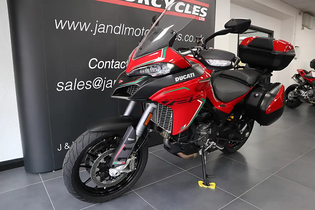 Used 2024 Ducati Multistrada V2 S Touring Red - Interior and Exterior details 8