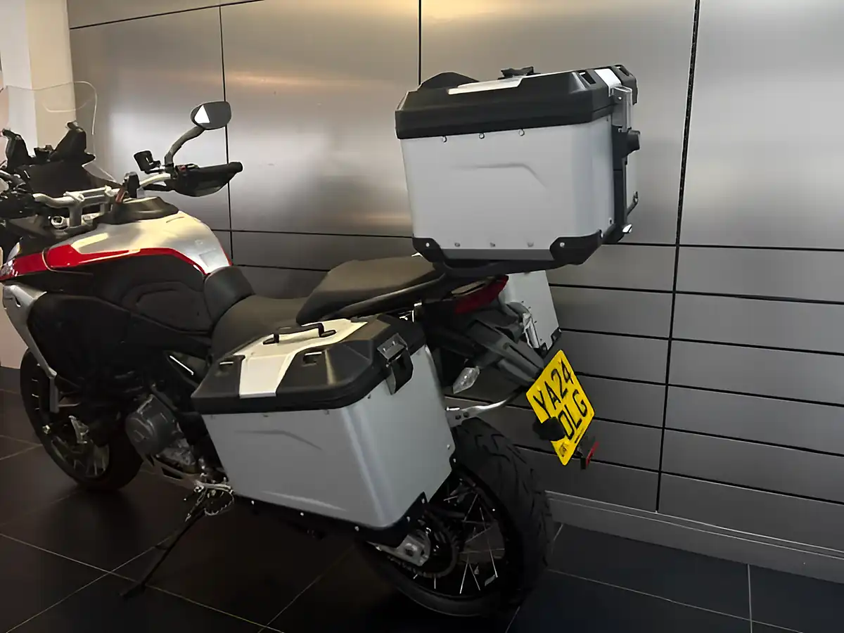 Used 2024 Ducati Multistrada V4 Rally Radar Multi-Coloured - Interior and Exterior details 10