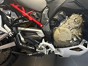 Used 2024 Ducati Multistrada V4 Rally Radar Multi-Coloured - Interior and Exterior details 14