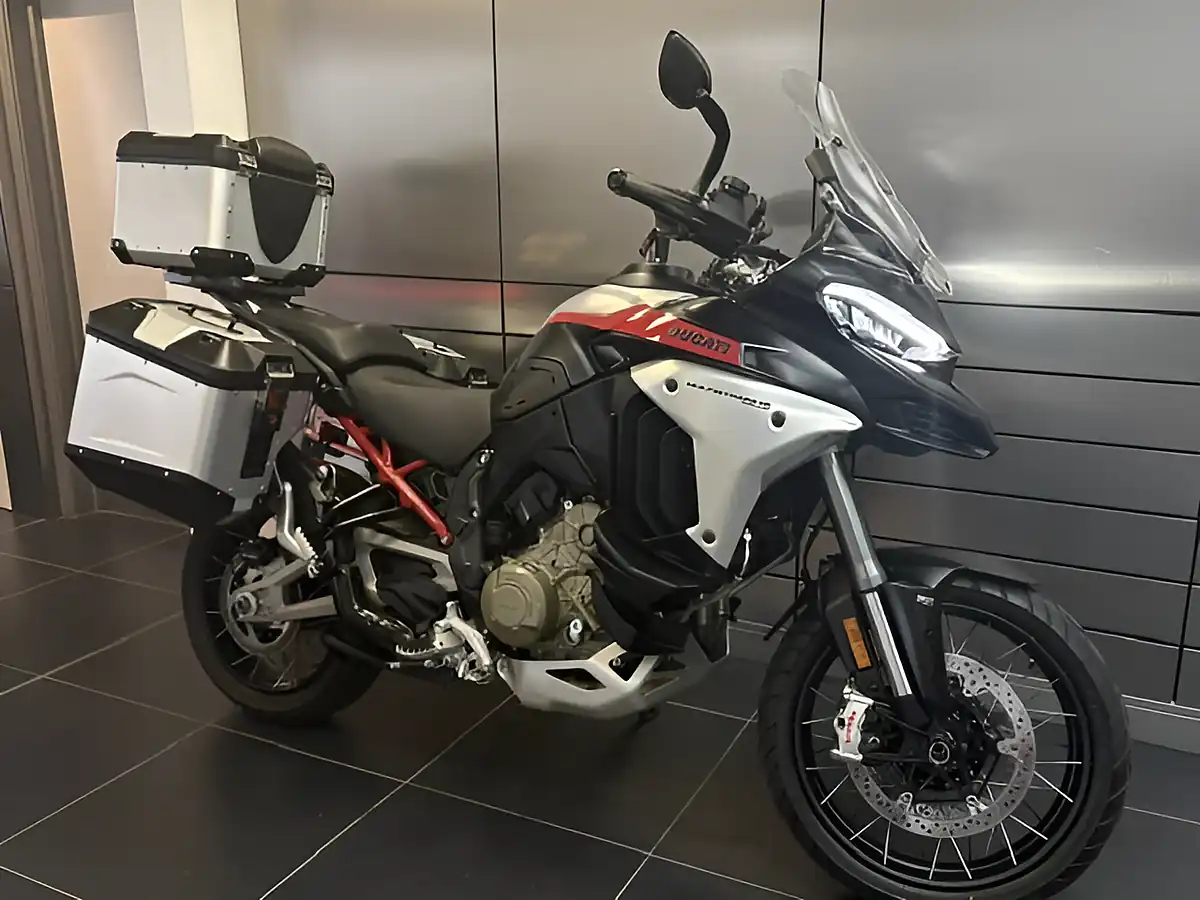 Used 2024 Ducati Multistrada V4 Rally Radar Multi-Coloured - Interior and Exterior details 2