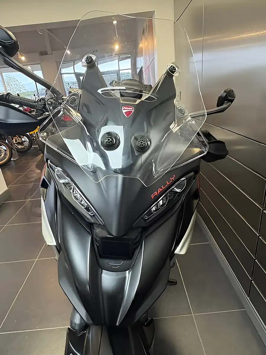 Used 2024 Ducati Multistrada V4 Rally Radar Multi-Coloured - Interior and Exterior details 3