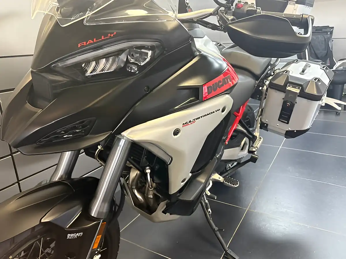 Used 2024 Ducati Multistrada V4 Rally Radar Multi-Coloured - Interior and Exterior details 4