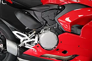 Used 2024 Ducati Panigale V2 Red - Interior and Exterior details 8