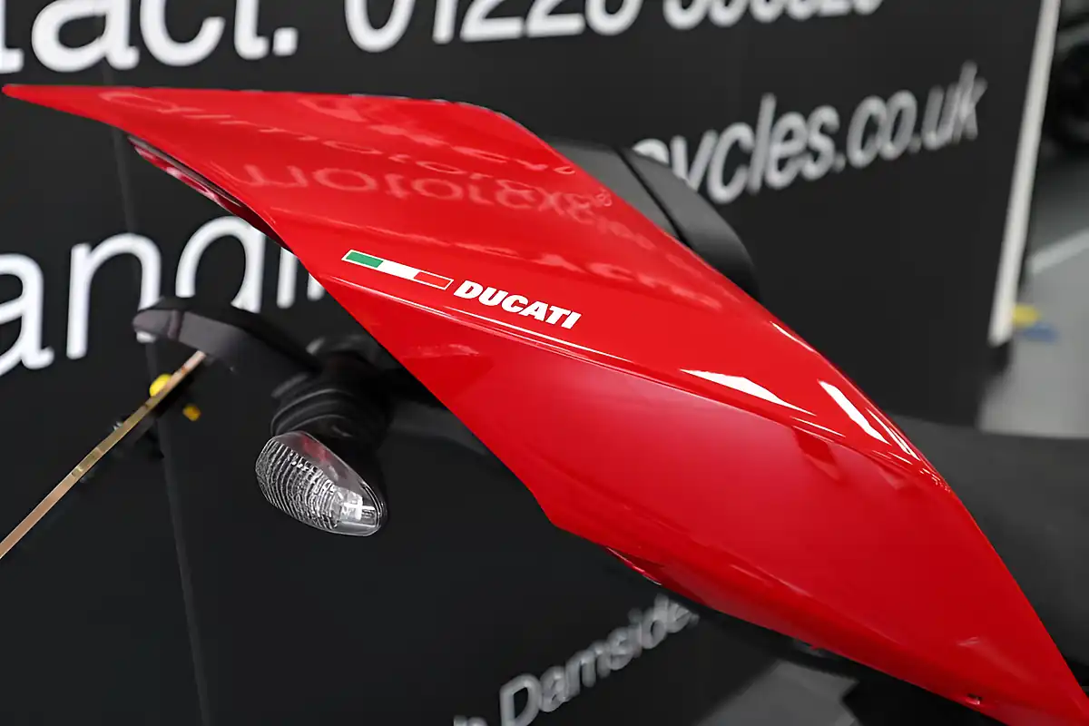 Used 2024 Ducati Panigale V2 Red - Interior and Exterior details 9
