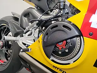 Used 2024 Ducati Panigale V4 Bagnaia 2023 World Champion Replica Giallo Ducati - Interior and Exterior details 11