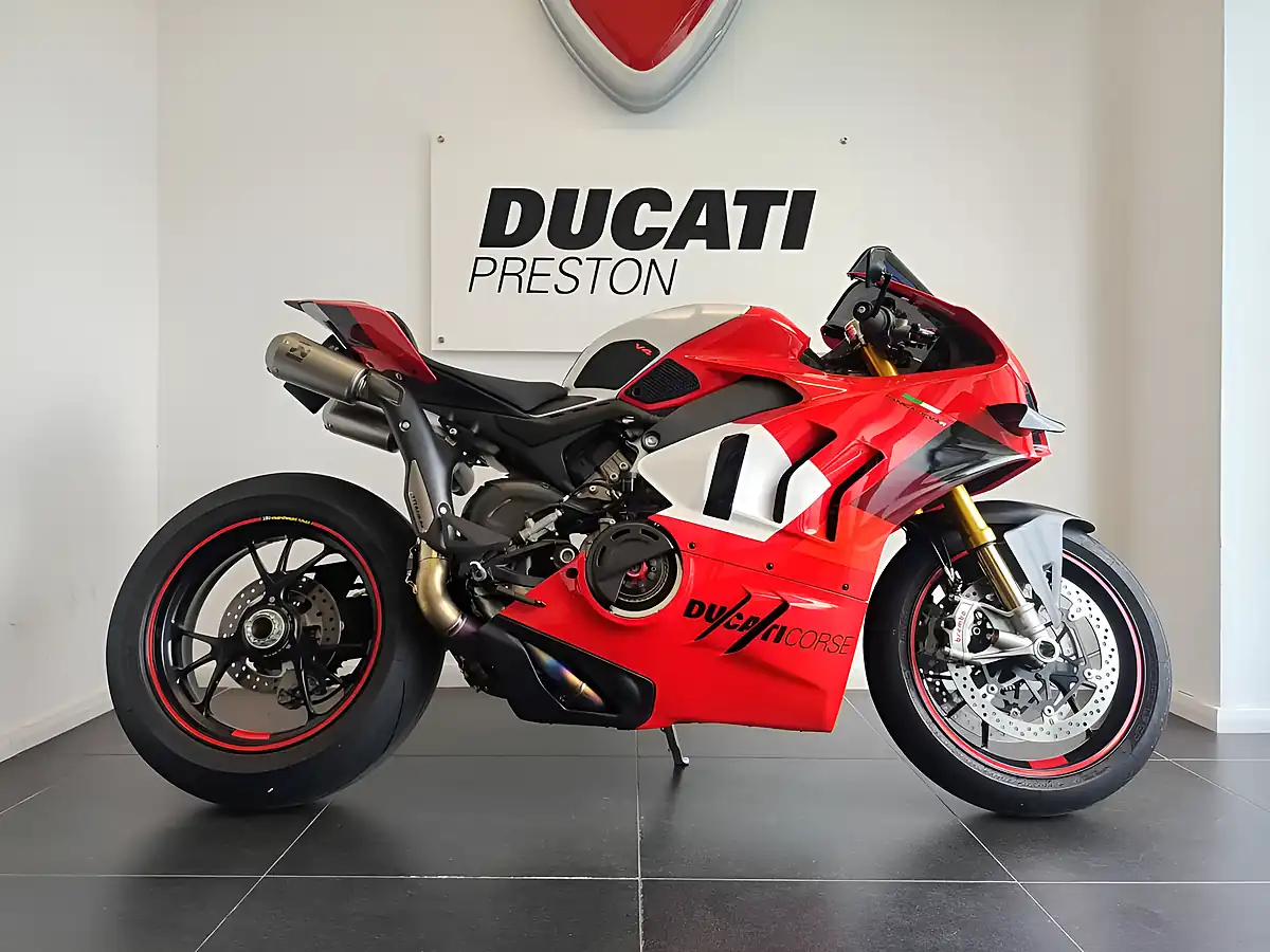 Used 2024 Ducati Panigale V4 R - Front View