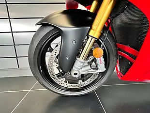 Used 2024 Ducati Panigale V4 S Red - Interior and Exterior details 17