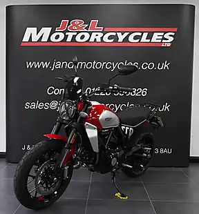 Used 2024 Ducati Scrambler Icon Red Red - Interior and Exterior details 5
