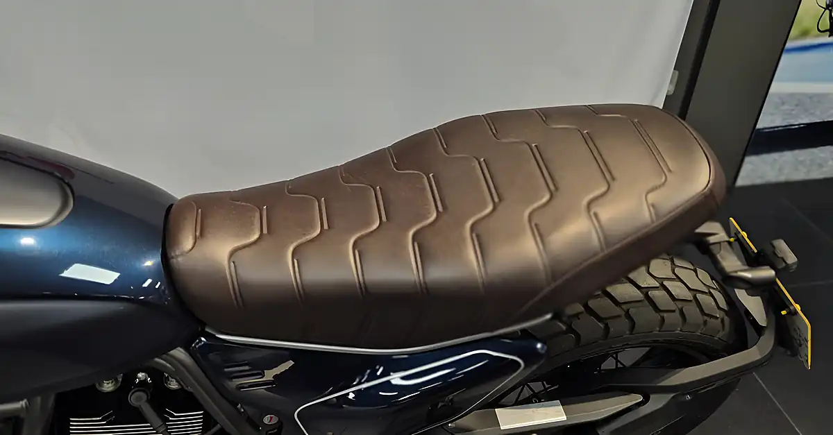 Used 2024 Ducati Scrambler Nightshift - Interior and Exterior details 16