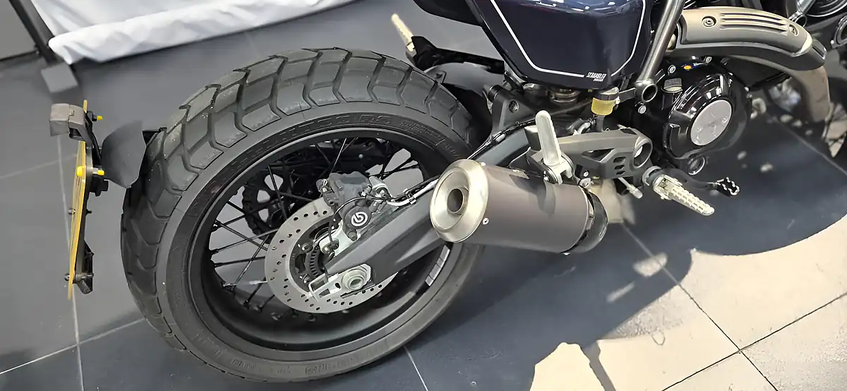 Used 2024 Ducati Scrambler Nightshift - Interior and Exterior details 3