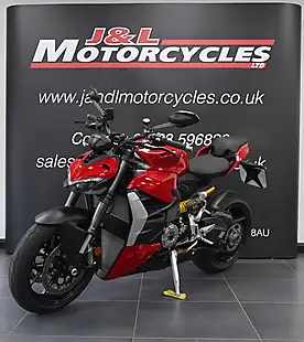Used 2024 Ducati Streetfighter V2 Red - Interior and Exterior details 5