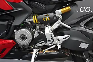 Used 2024 Ducati Streetfighter V2 Red - Interior and Exterior details 8