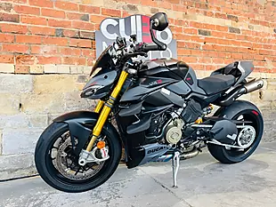 Used 2024 Ducati Streetfighter V4S Evo 2 Grey - Interior and Exterior details 13