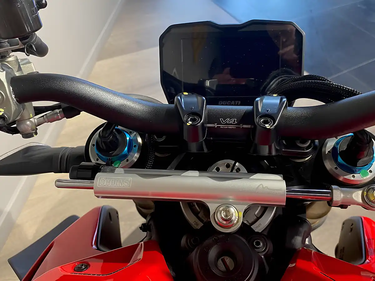 Used 2024 Ducati Streetfighter V4s - Interior and Exterior details 11