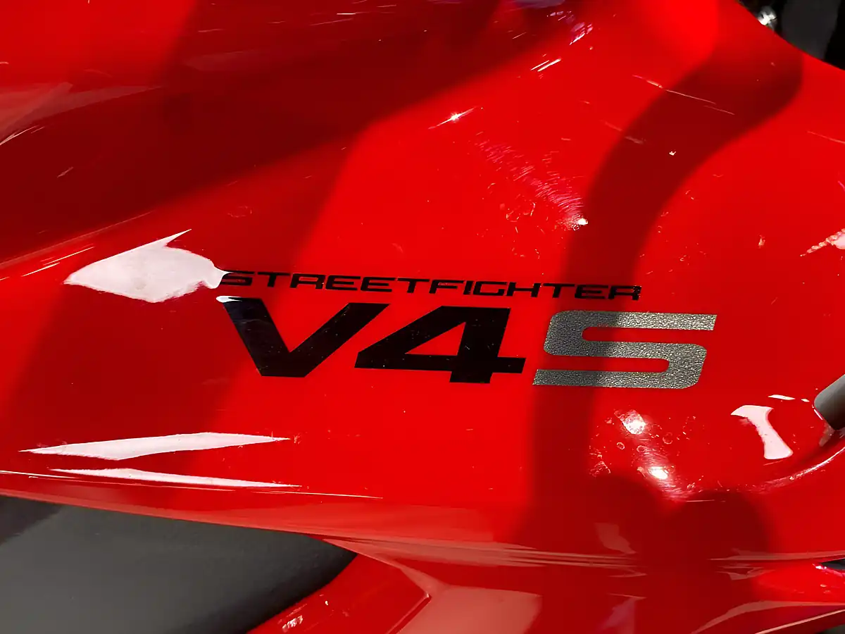Used 2024 Ducati Streetfighter V4s - Interior and Exterior details 8
